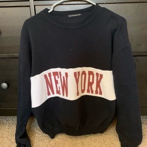 brandy melville new york crew neck sweatshirt
